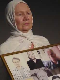 Irena Mulamuhic dans Hope 2