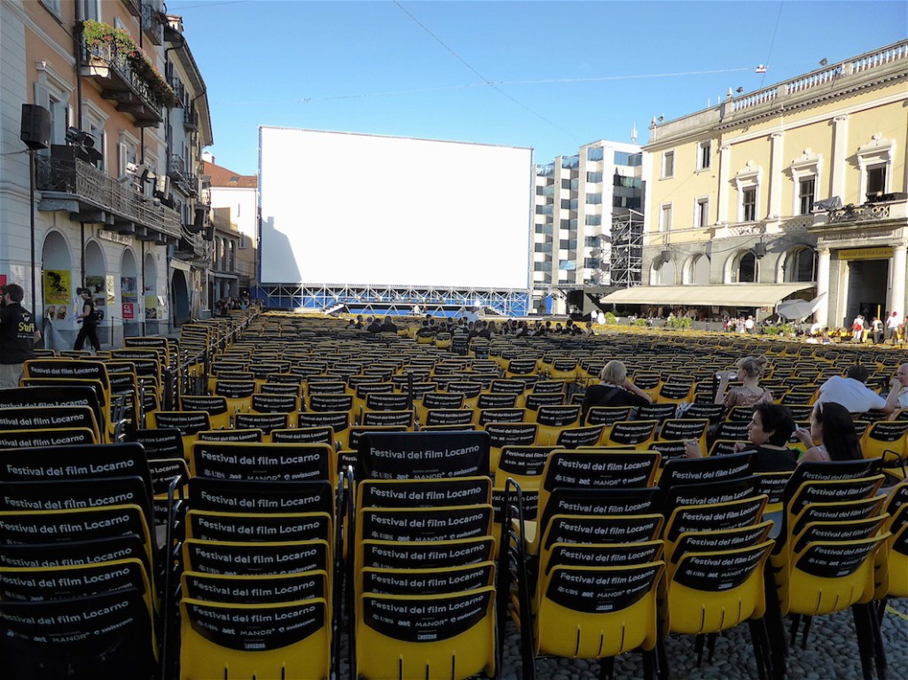 Piazza 2