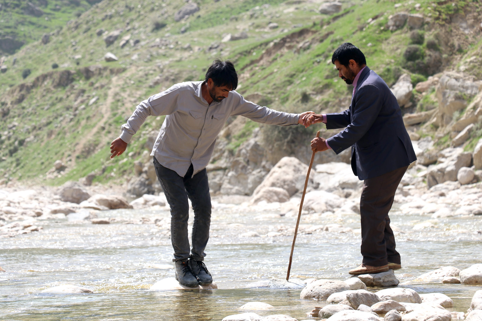 3855055.jpg-r_1920_1080-f_jpg-q_x-xxyxx